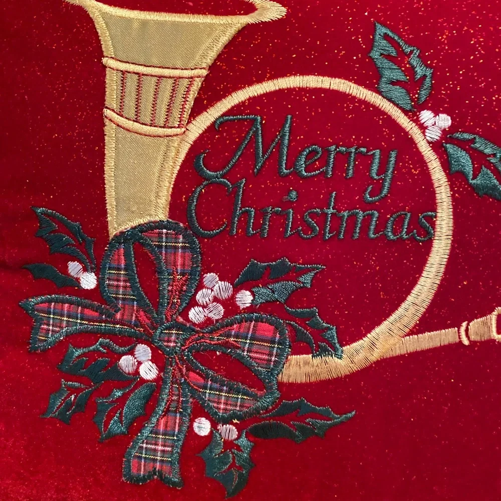Unbranded holiday pillow
